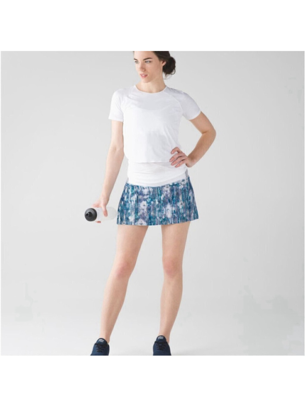 Lululemon Time To Shine Skirt tennis skirt skort
Blurry Stripe Battleship sz 10